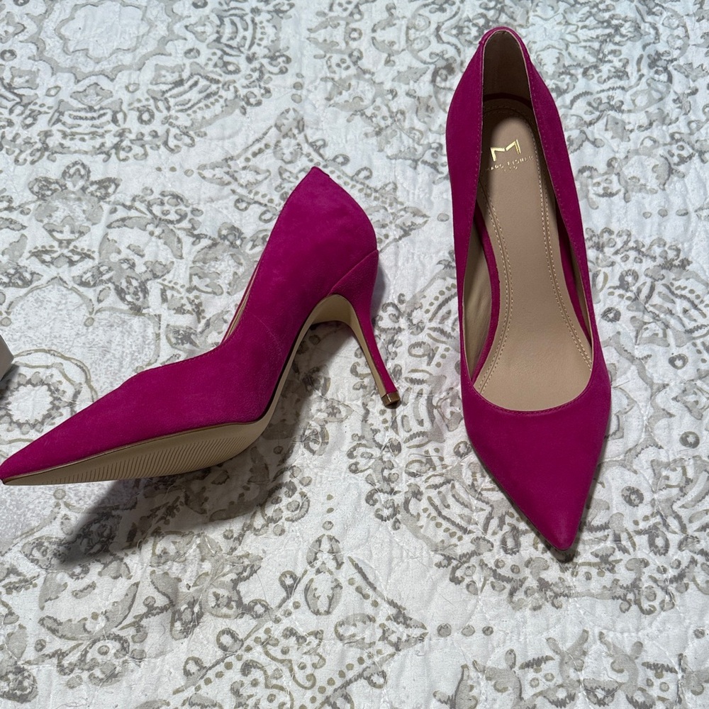 Magenta Pointed Toe Heels